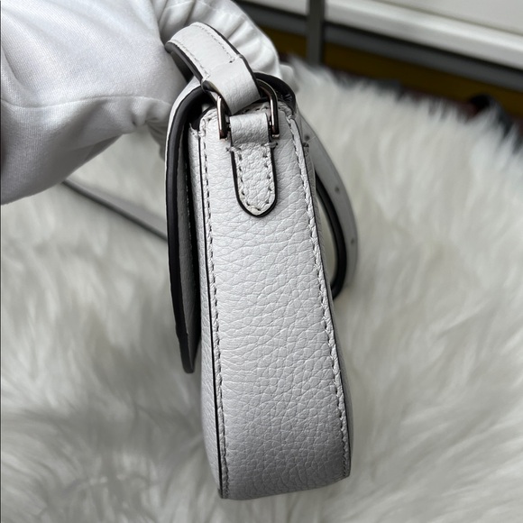 Kate Spade Light Gray Leila Mini Flap Crossbody Leather NWOT $239 Retail - Picture 5 of 17